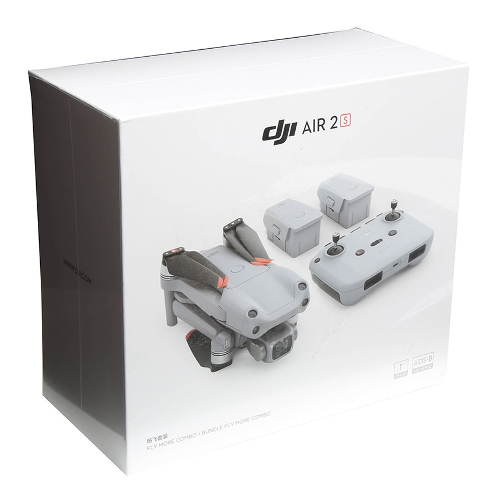 Dji air 2s fly more combo. DJI Air 2s Combo. DJI Air 2s Fly more Combo коробка. Air 2s Fly more Combo. Air 2s Combo живые фото.