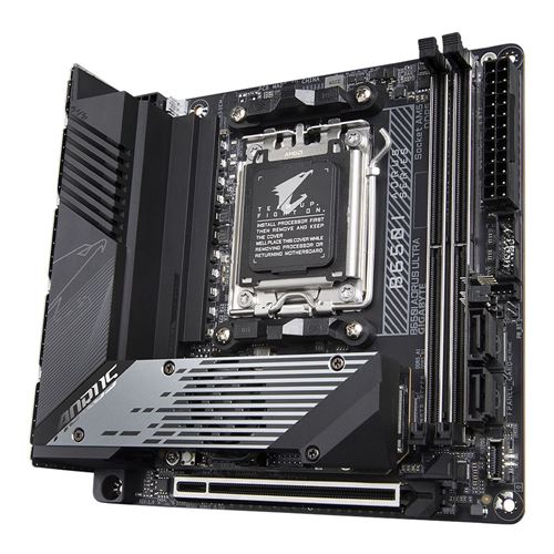 Gigabyte shows off AORUS AM4 motherboard for Ryzen CPUs